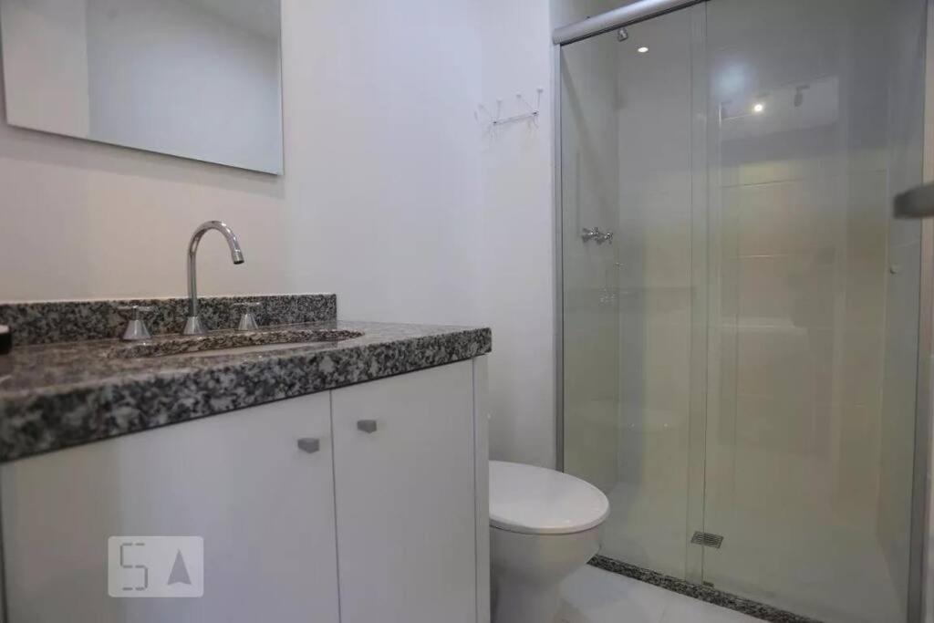 Apartment Estudio Kit Flat 1001 *
